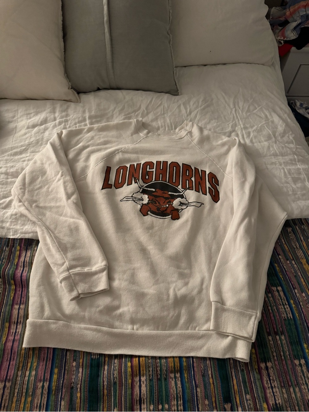 Men's Vintage White University of Texas Longhorns Crewneck Sweatshirt